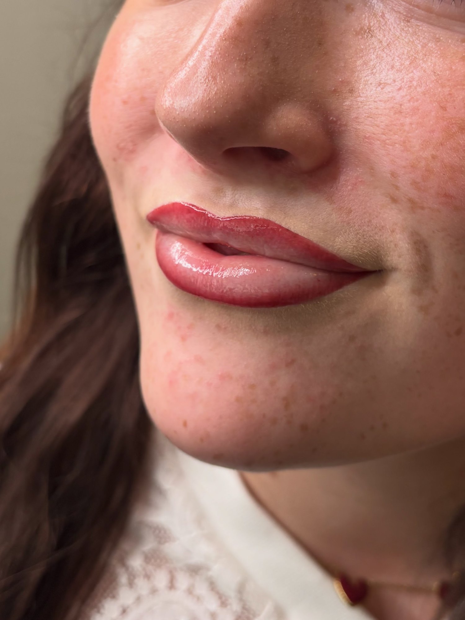 Gezette ombre lips, close-up